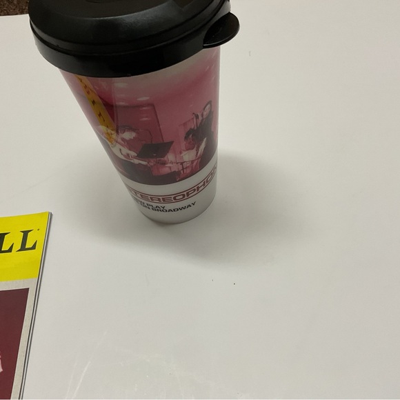 Stereophonic playbill and cup - Picture 4 of 4